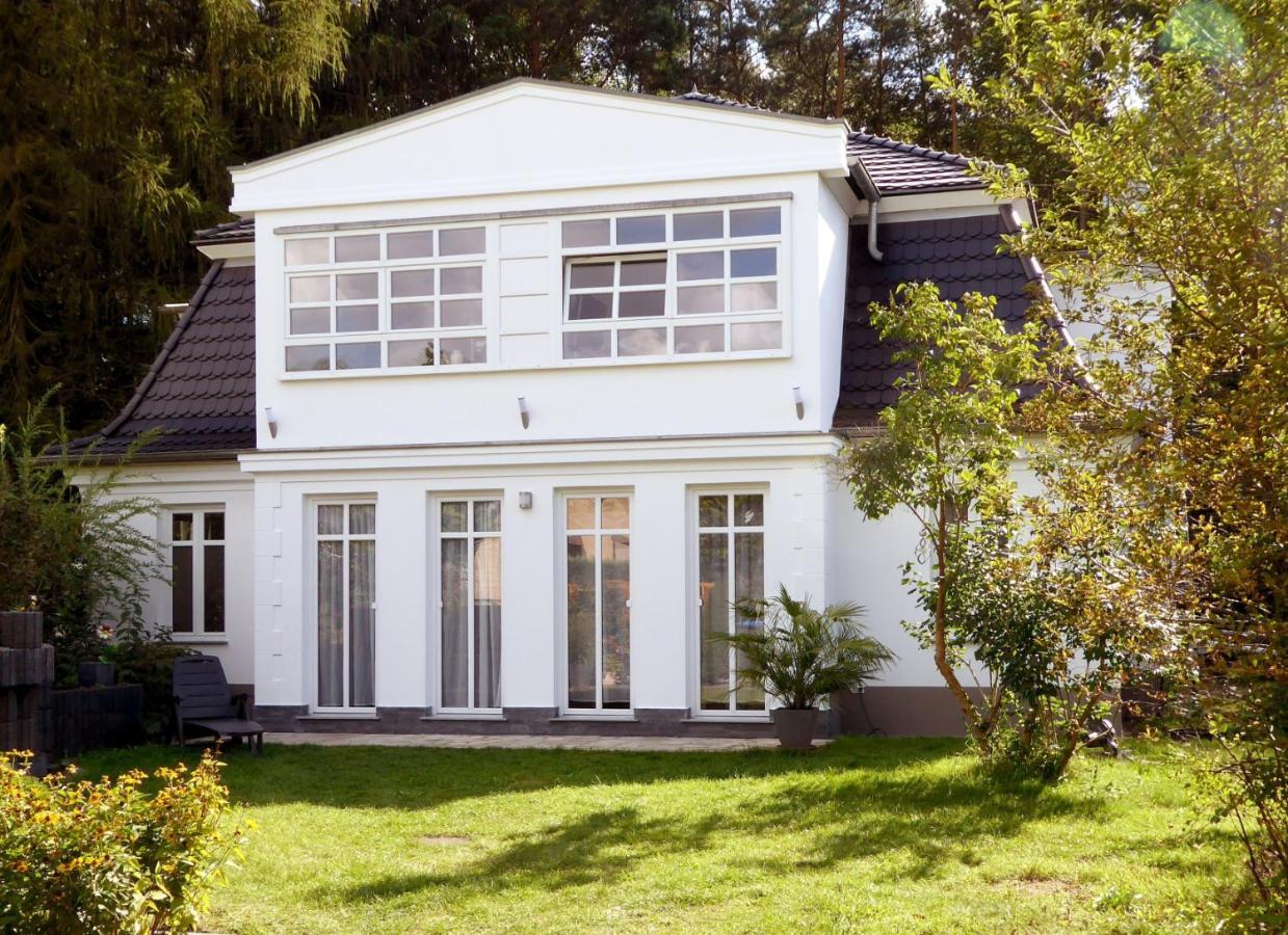App. Weisses Haus Lägenhet Hohen Neuendorf Exteriör bild